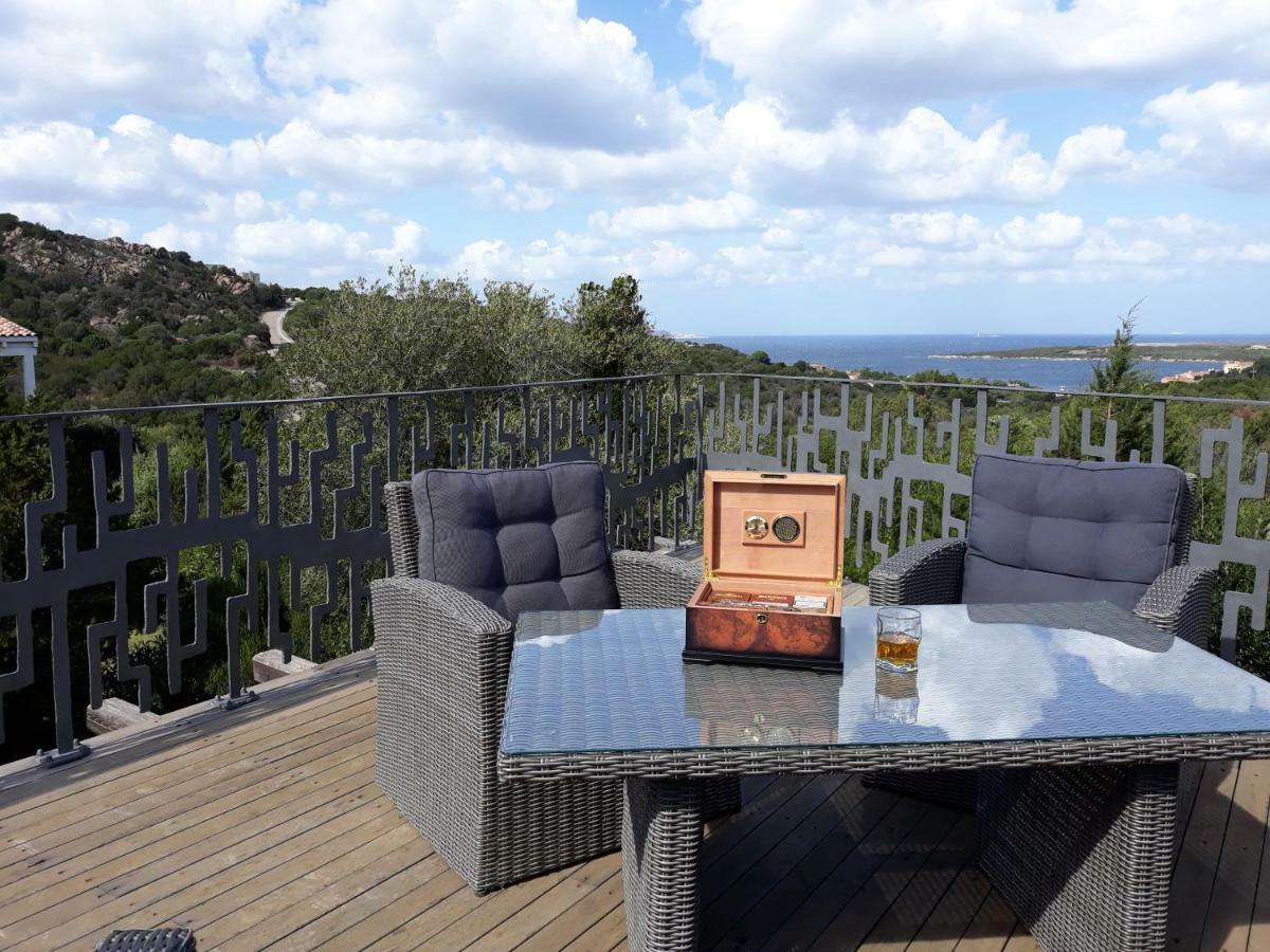 Domus Liscia Di Vacca Aparthotel ภายนอก รูปภาพ