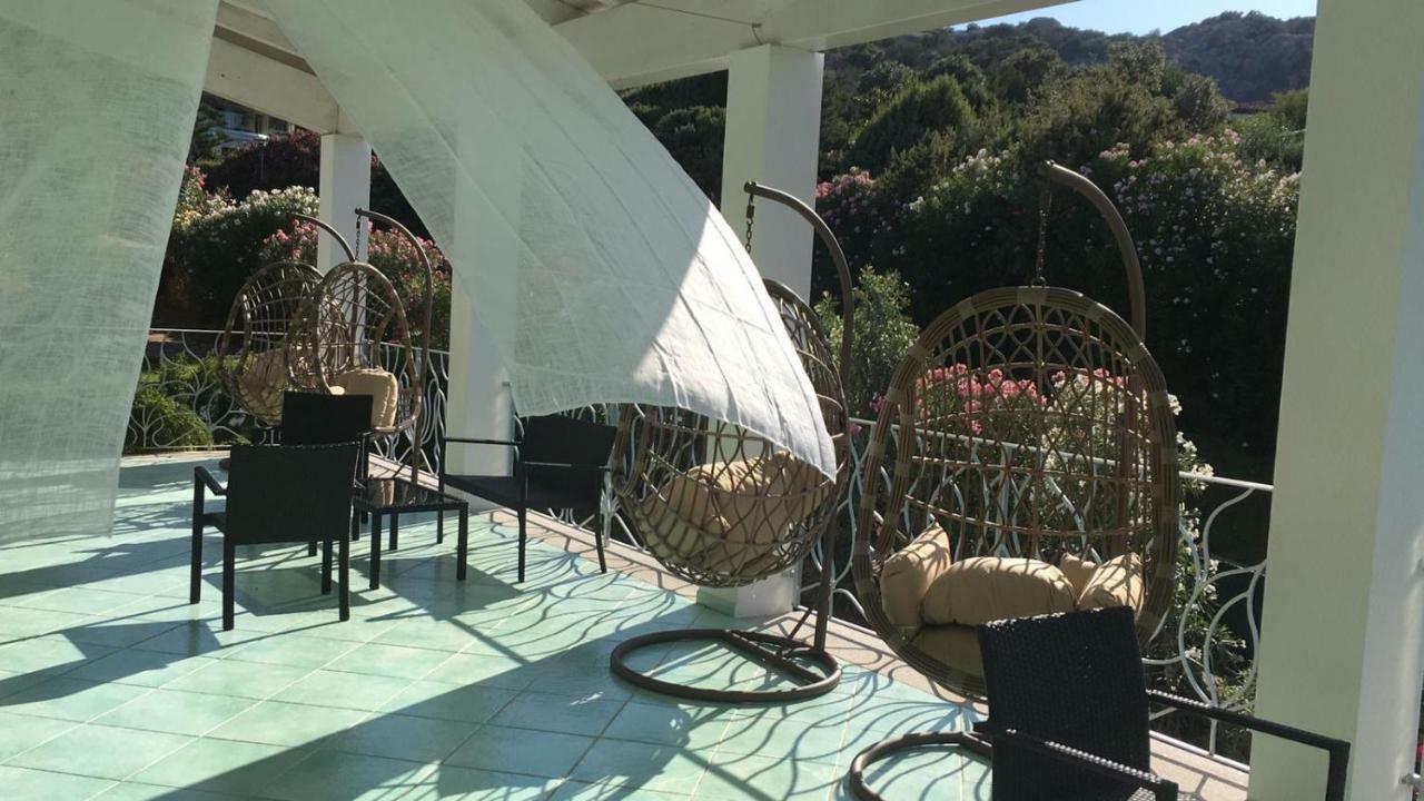 Domus Liscia Di Vacca Aparthotel ภายนอก รูปภาพ